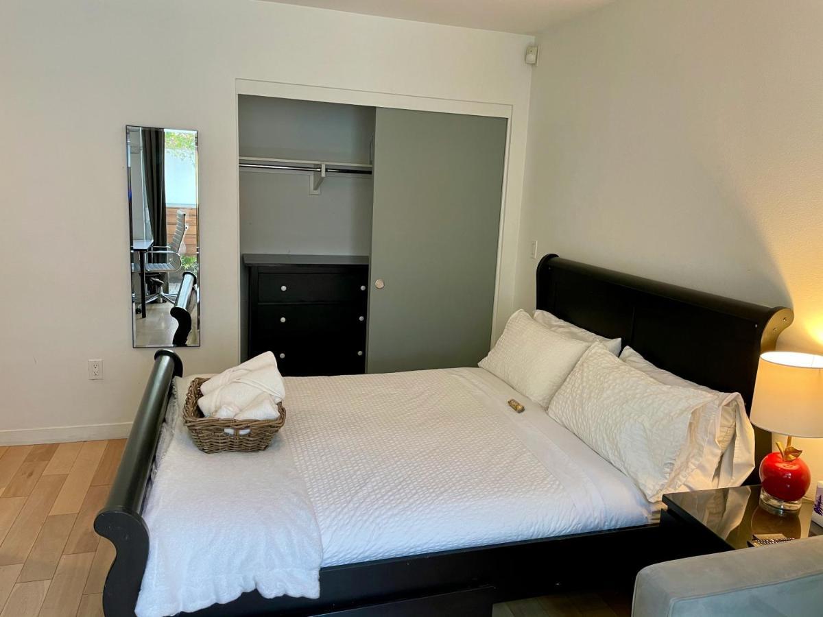 Hollywood'S Suite Los Angeles Ngoại thất bức ảnh